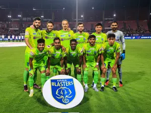 ISL 2023-24: With one foot in Playoffs, Kerala Blasters host under-pressure East Bengal