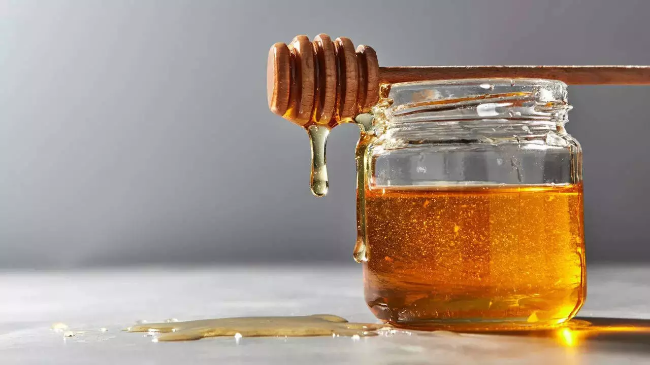 How Honey Can Be Your Summertime BFF