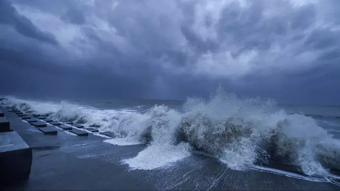 Severe Cyclone Remal Barrels Towards Bengal Coast, Red Alert Issued