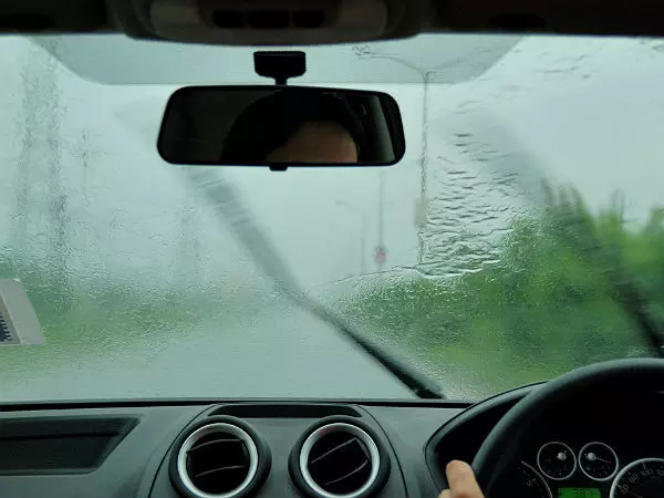 Gearing Up for Monsoon: 5 Must-Have Accessories for Your Vehicle