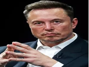 An X phone with Samsung as a potential partner is not out of question: Musk