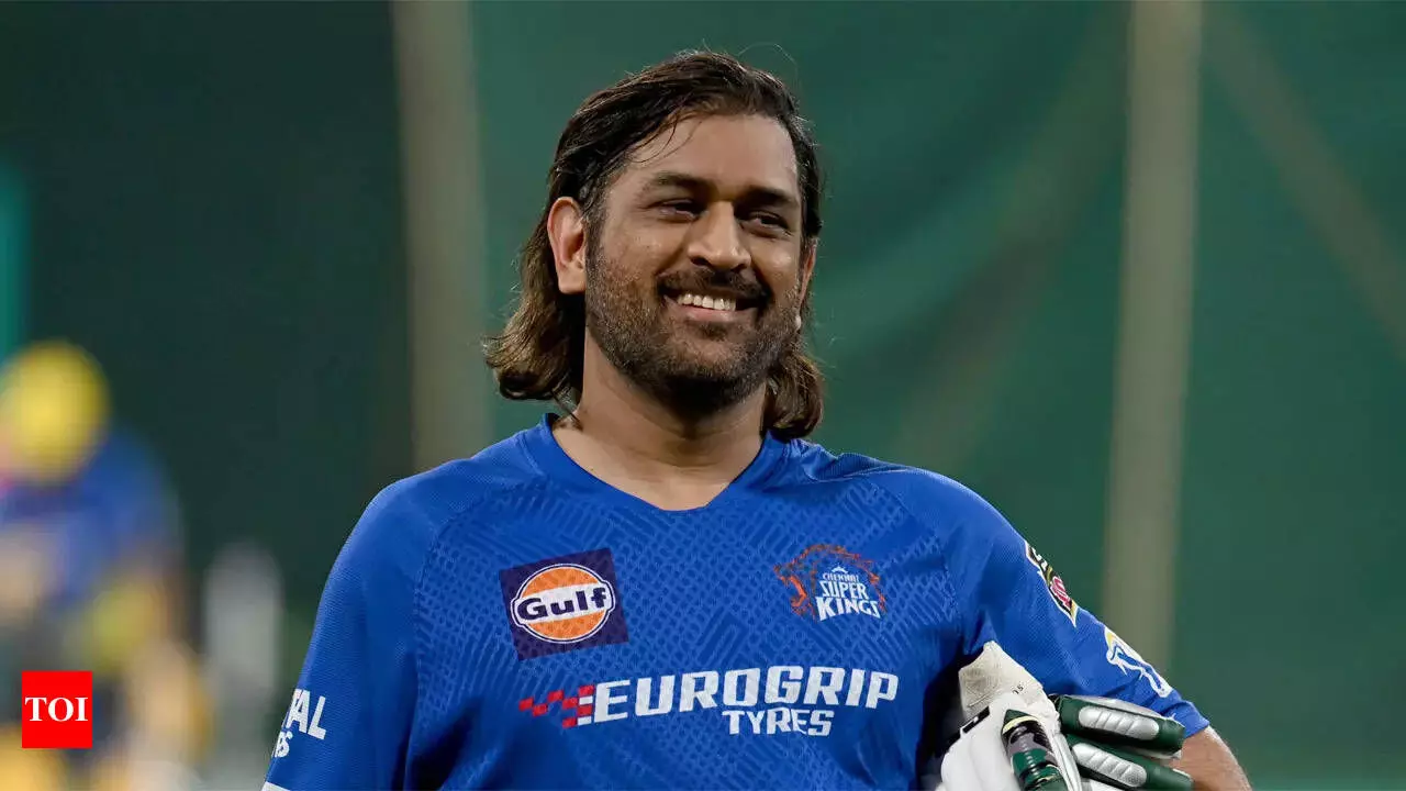 Dhoni reveals his favorite Indian bowler: Who is he?