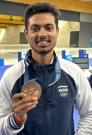 Marathi Mulga Swapnil gives Maha 2nd Olympic medal in 72 years; Kolhapur erupts in joy