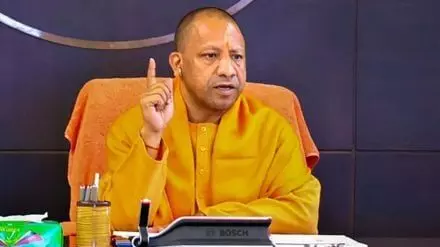 Uttar Pradesh Government Announces Free Bus Travel for Women on Rakshabandhan; CM Yogi Reviews Flood Relief and Law & Order