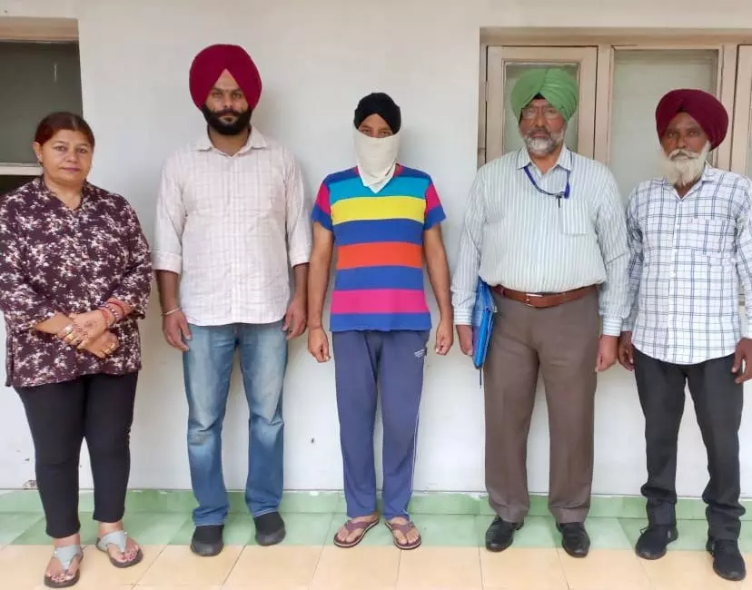 Vigilance Bureau Arrests DDPO, Private Person for Embezzling Rs 40.85 Lakh in Govt Grants