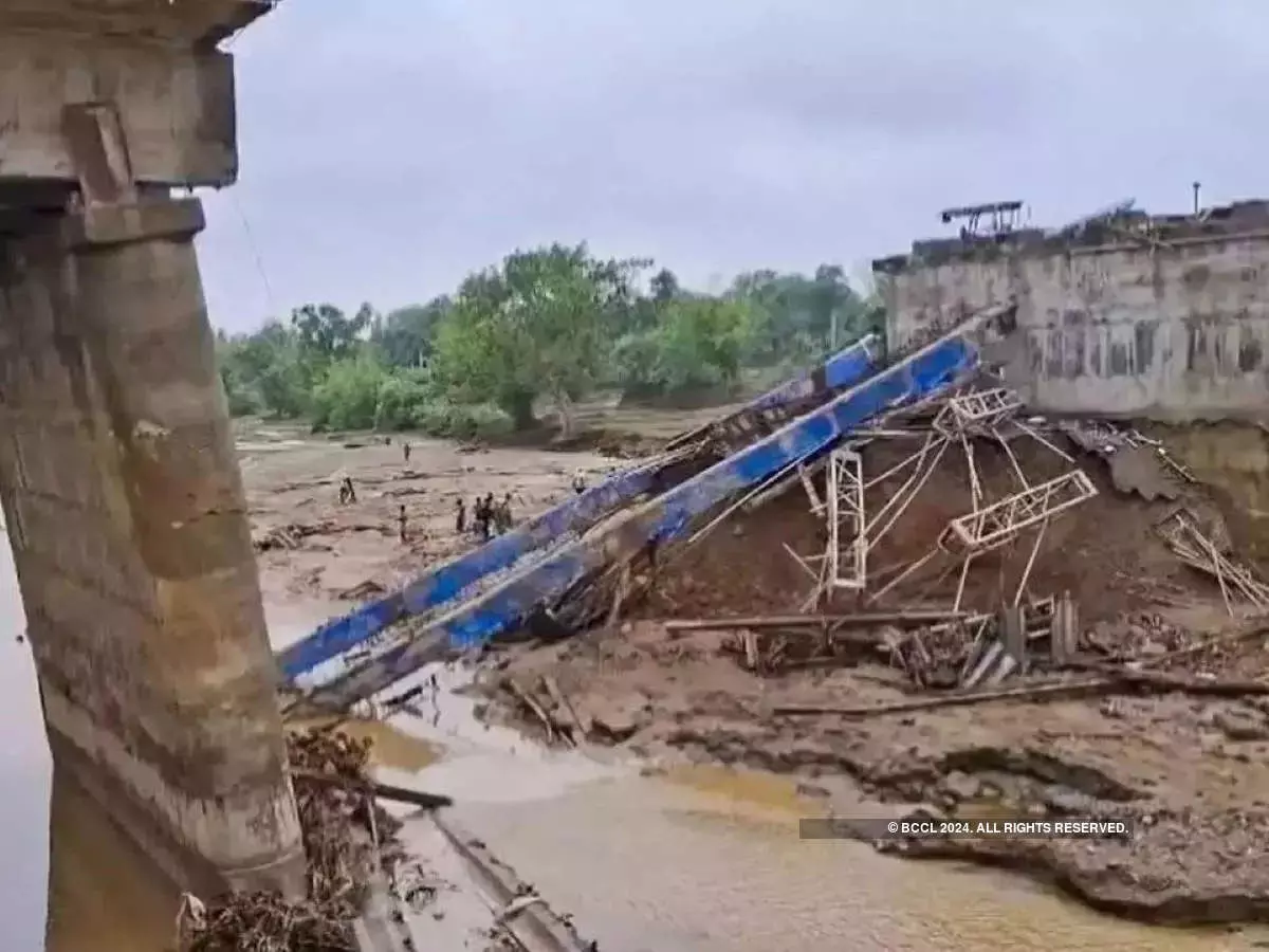 Ganga Bridge Collapses for Third Time in Two Years, Contractor Blamed for Faulty Design