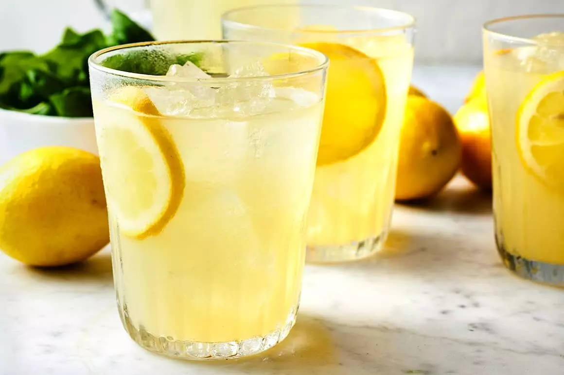 The Truth About Lemon Water and Weight Loss: Myths and Realities