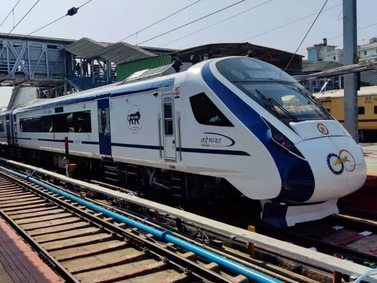 Indian Railways to Launch First Vande Bharat Sleeper Train by December