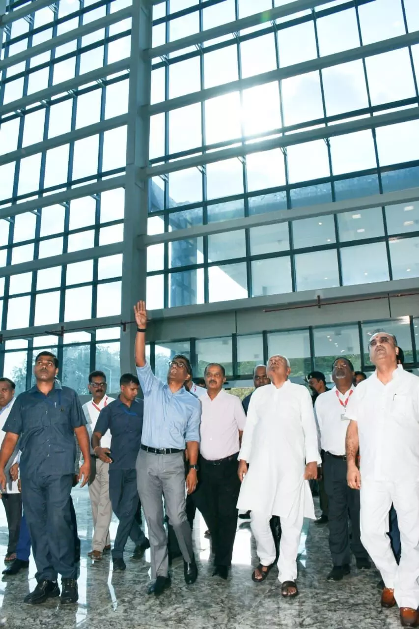 Bihar CM Nitish Kumar Inspects Under-Construction Eye Hospital at IGIMS, Directs Speedy Completion