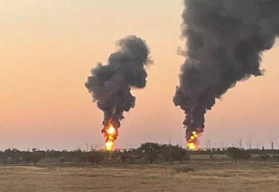 Rostov Oil Depots Targeted in Ukrainian Drone Strikes, Major Fires Reported