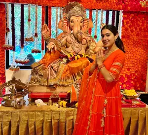 Sara Ali Khan faces backlash over Ganeshotsav photos; fans say  sharam kar tu Muslim hai