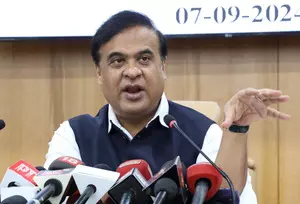 Assam to maintain double vigilance to check Bdeshi infiltration: Himanta Biswa Sarma (Ld)