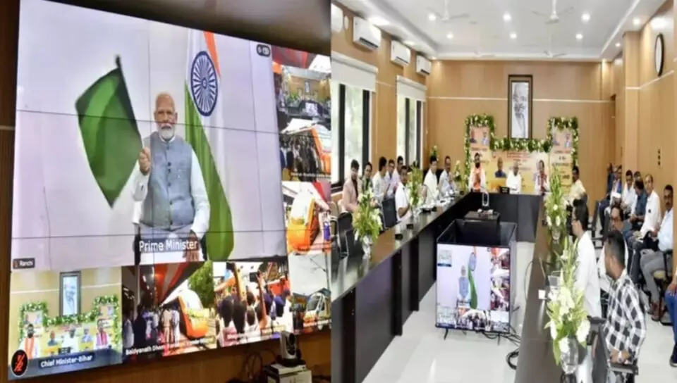 PM Modi Launches 6 Vande Bharat Express Trains, CM Nitish Kumar Joins via Video Conferencing