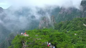 Typhoon Pulasan makes landfall in Chinas Zhejiang