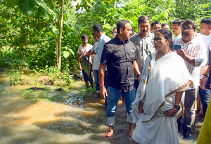 DVC responsible for Bengal flood situation, Mamata Banerjee writes to PM Modi