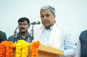 People must strengthen Kannada: Siddaramaiah