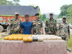 BSF & Mizoram Police seized drugs valued at Rs 40 crore, one held