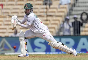 Shakib Al Hasan becomes oldest Bangladeshi Test cricketer