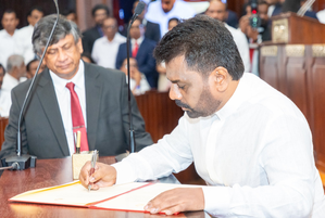 Dissanayake vows to lead Sri Lanka into new era of Renaissance (Ld)