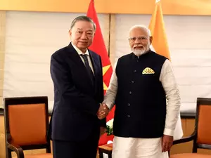 Meeting with Vietnam President to add momentum to ties: PM Modi