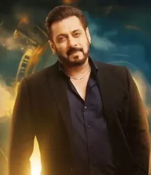 Salman Khan sends shockwaves , declares Bigg Boss 18 finalists right in it’s first episode