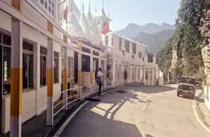 Himachal Pradeshs motorable tunnel bypasses revered Hanogi Mata temple!