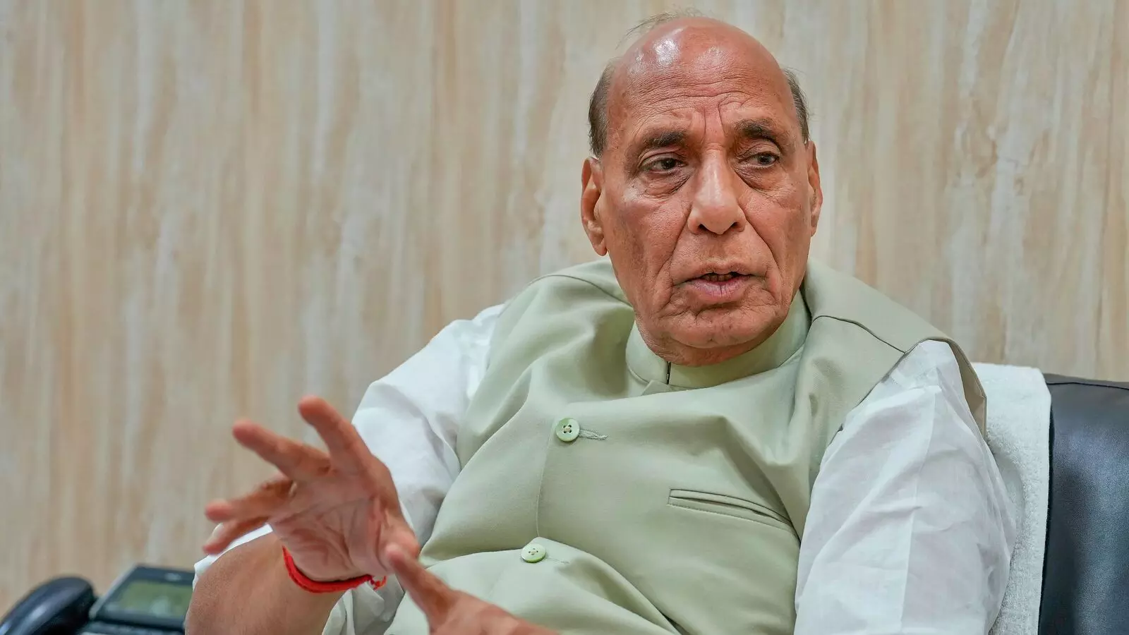 Rajnath Singh Urges Military Leaders to Adapt to Modern Warfare Challenges