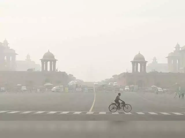 Delhi-NCR Faces Severe Air Pollution: GRAP-2 to Activated from Tuesday