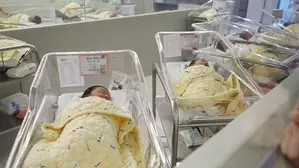 Childbirths in South Korea extend gains to 2nd month in August