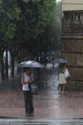 51 killed by flash floods in eastern Spain: report