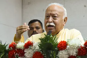 Mohan Bhagwat asks pracharaks to take RSS message of social harmony to every home