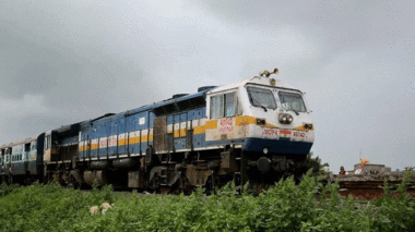 Fatal Railway Accidents Claim Lives of Four Track Workers in Palakkad and Bahraich