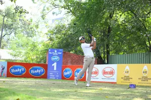 Poona Club Open: Karandeep Kochhar, Kshitij Naveed Kaul fire 64 each for joint lead