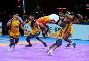 PKL Season 11: Pawan, Vijay Malik score Super 10s as Telugu Titans end home leg with thrilling win