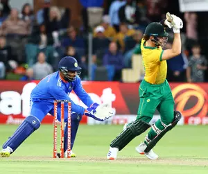 2nd T20I: Stubbs guides SA to three-wicket win as Chakaravarthys five-fer goes in vain (ld)