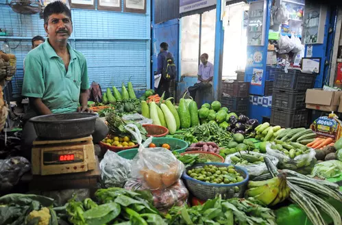 Indias retail inflation rises to 6.21 pc in Oct as vegetables play spoilsport