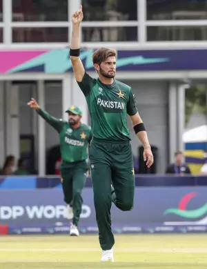 Shaheen Afridi reclaims top spot in ODI bowlers rankings