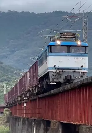 Freight train derails in Japans Hokkaido, disrupts services