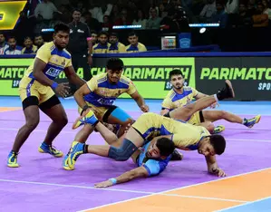 PKL Season 11: Nitesh Kumar, Moein Shafaghi, Amir Bastami help Tamil Thalaivas beat Bengal Warriorz