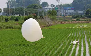 South Korea says North Korea is crossing line with trash balloon campaign