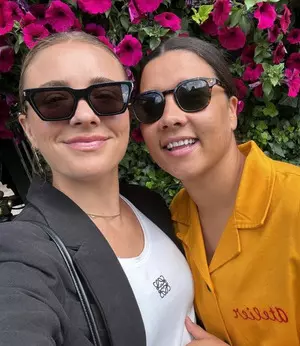 Chelsea condemn homophobic abuse aimed at Sam Kerr after pregnancy announcement