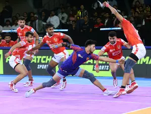 PKL Season 11: Exciting clash between Dabang Delhi and Gujarat Giants ends in well-earned tie