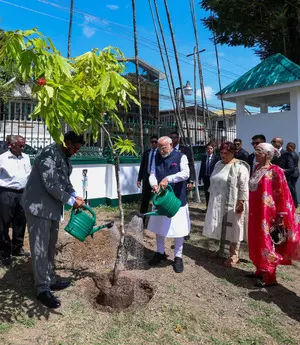 Ek Ped Ma Ke Naam now takes root in Guyana