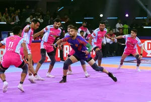 PKL Season 11: Dabang Delhi continue unbeaten run, jump to third place on the points table