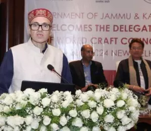 Omar Abdullah emphasises importance of crafts in preserving J&Ks cultural identity