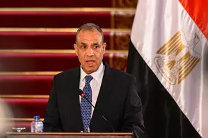 Egyptian Foreign Minister warns against regional escalation, affirms support for Arab states