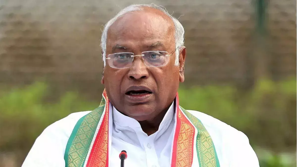 ‘We dont want EVM’: Congress President Mallikarjun Kharge Demands Return to Ballot Paper Voting System