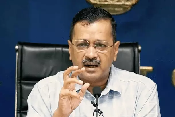 Arvind Kejriwal Hosts Sanitation Workers, Urges Everyone to Show Respect and Gratitude