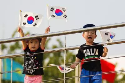 South Koreas births keep growing in Q3