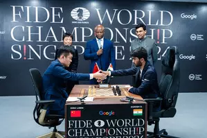 World Chess Championship: Gukesh holds Ding Liren with black pieces in Game 4 (Ld)